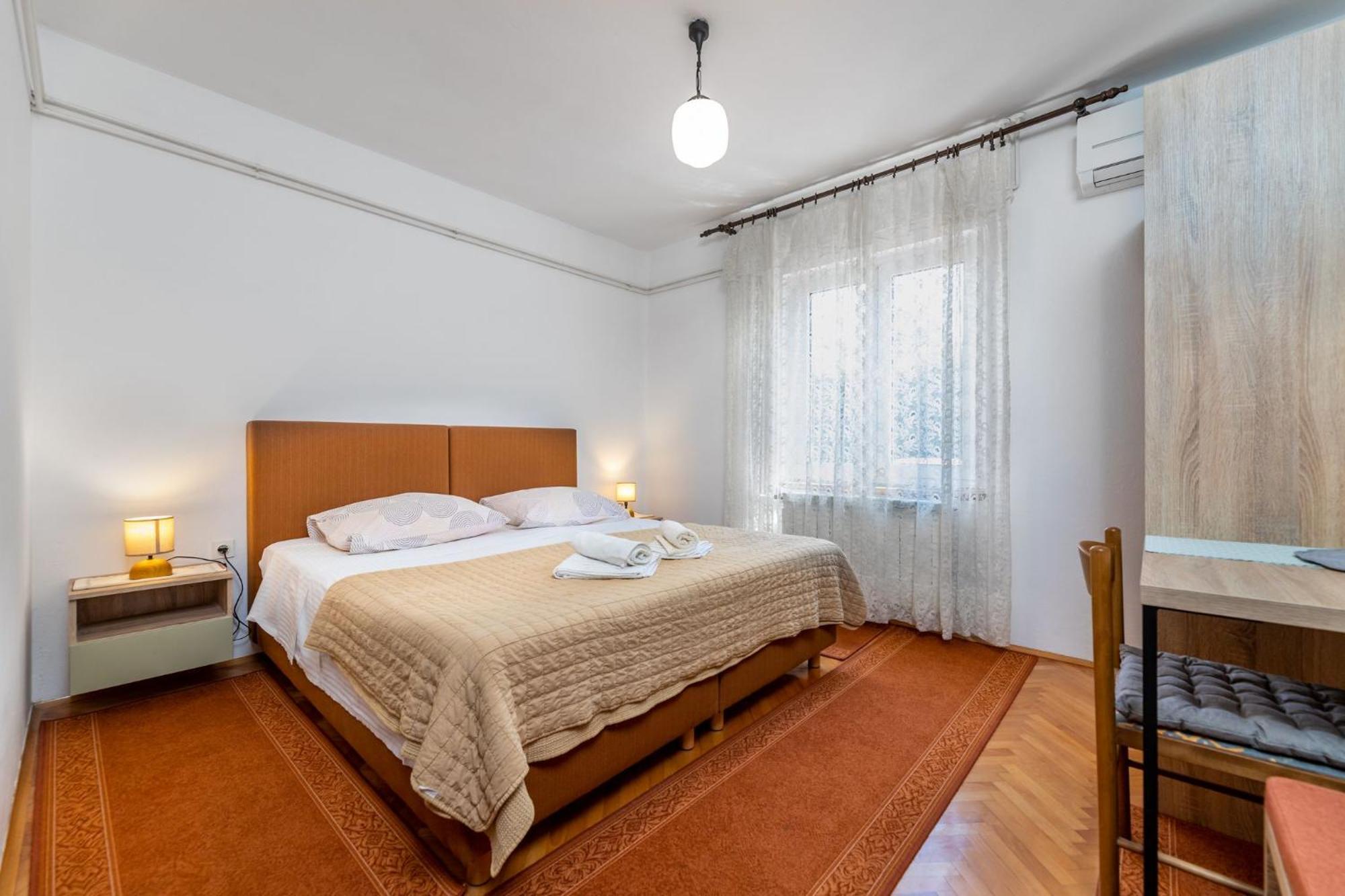 Rooms Sale Marija Baška Exterior foto